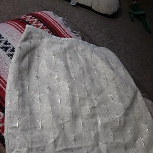 H & M Gold Unique Pattern Skirt